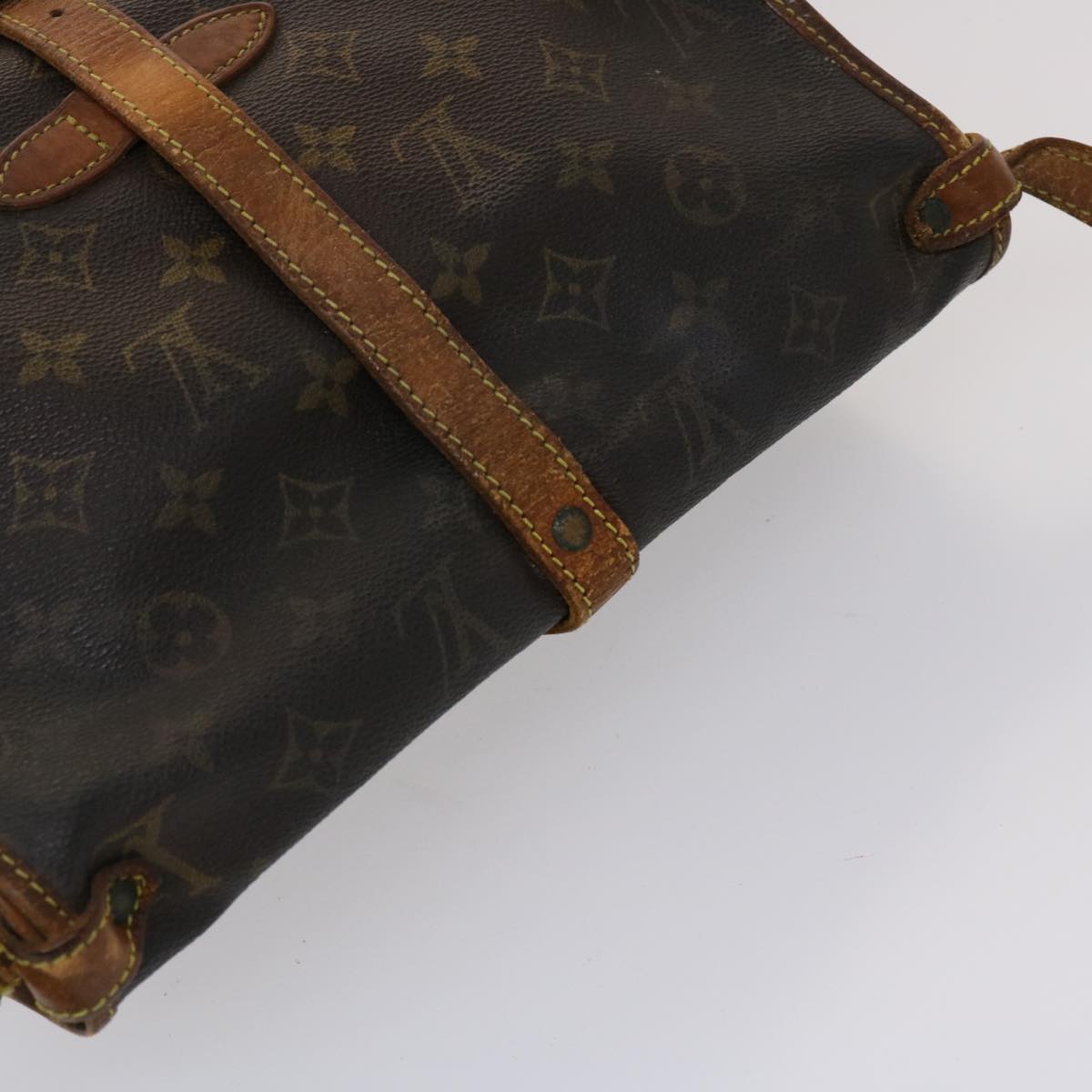 LOUIS VUITTON Monogram Saumur 30 Shoulder Bag M42256 LV bs6306
