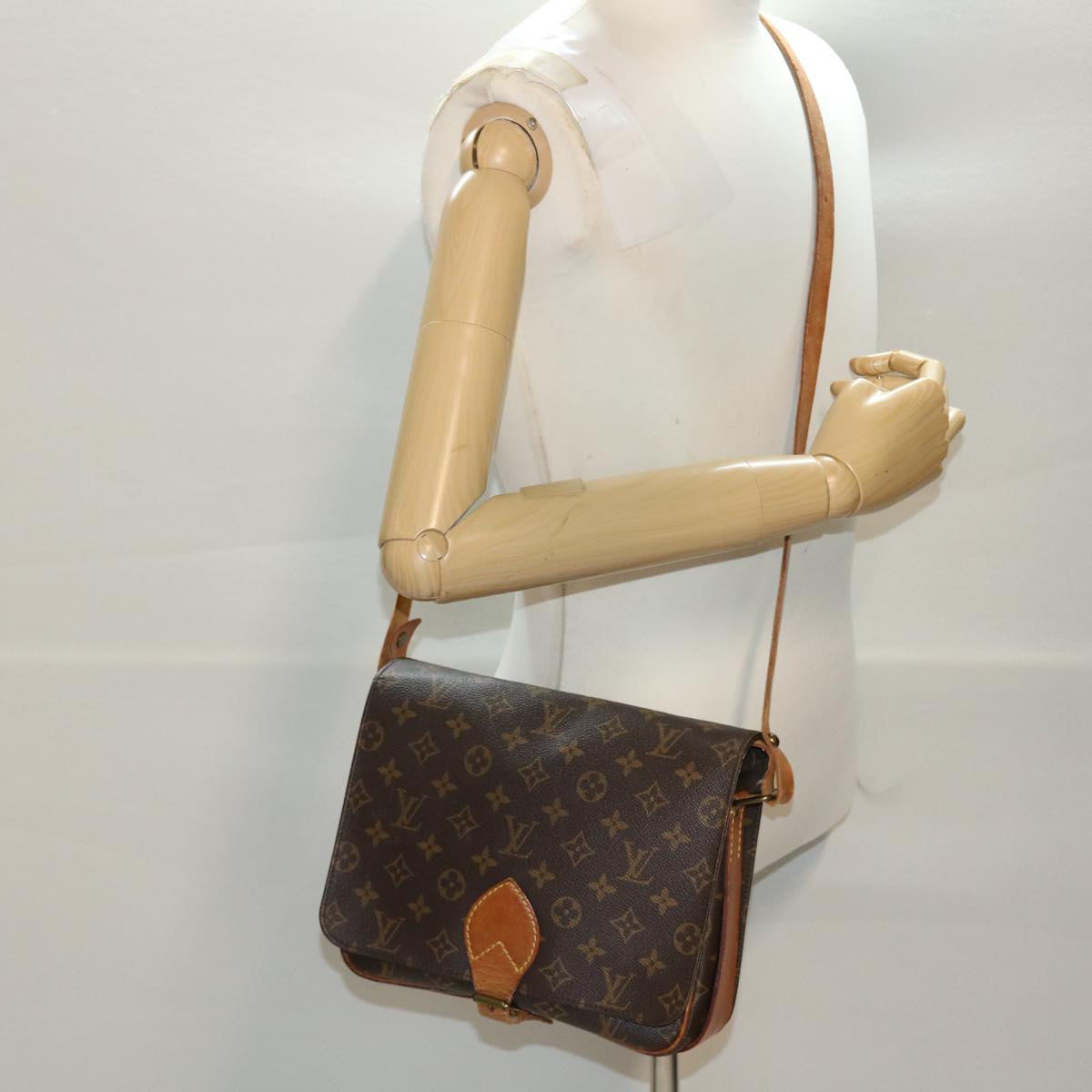LOUIS VUITTON Monogram Cartouchiere GM Shoulder Bag M51252 LV bs6322