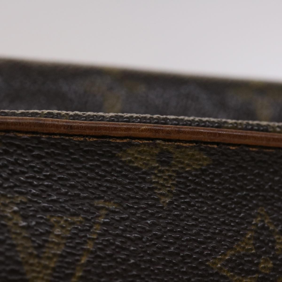 LOUIS VUITTON Monogram Compiegne 28 Clutch Bag M51845 LV bs6334