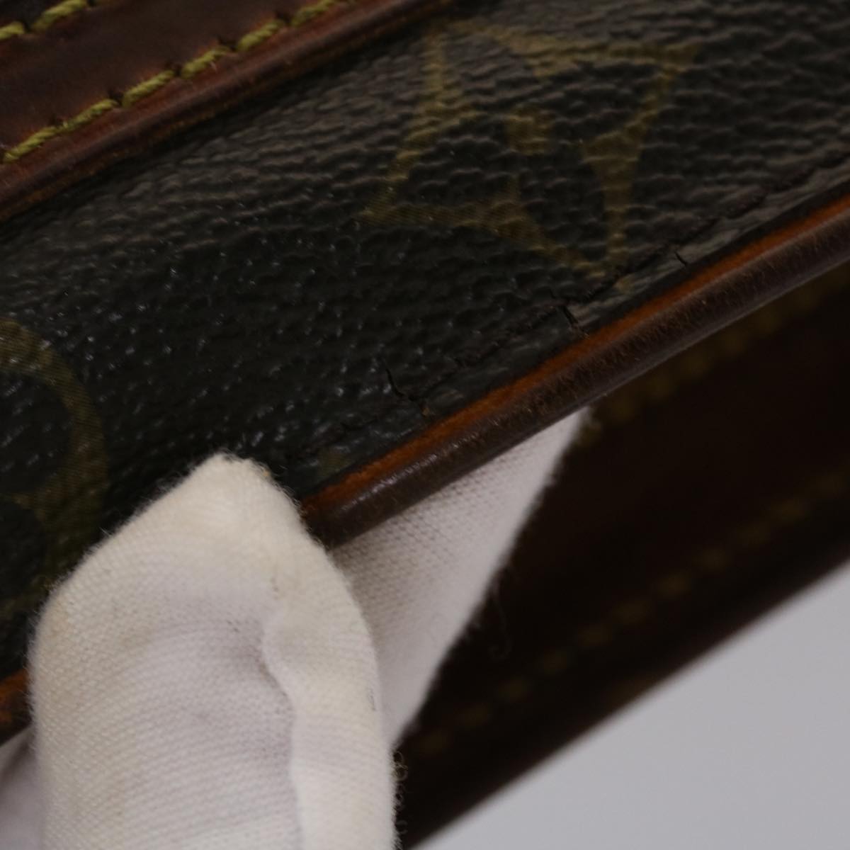 LOUIS VUITTON Monogram Hudson GM Shoulder Bag M40045 LV bs6371