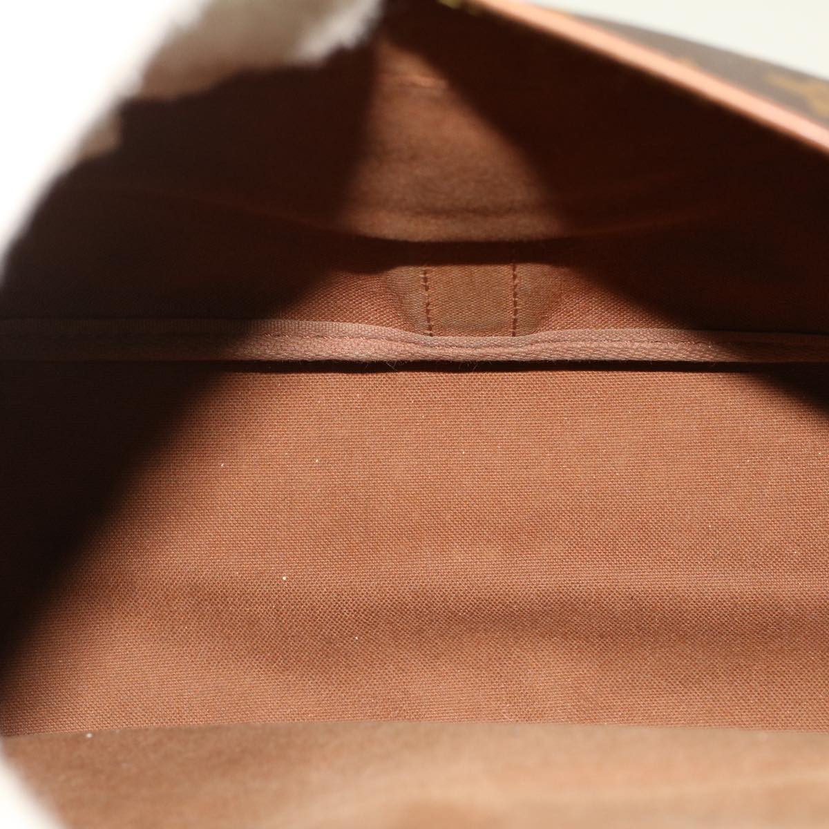 LOUIS VUITTON Monogram Saumur 35 Shoulder Bag M42254 LV bs6440