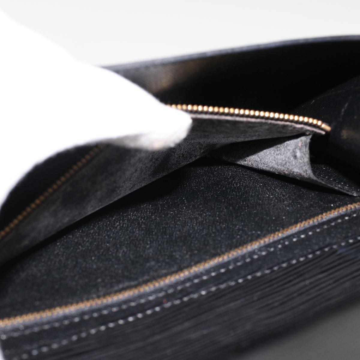 LOUIS VUITTON Epi Art Deco Clutch Bag Black M52632 LV bs6581