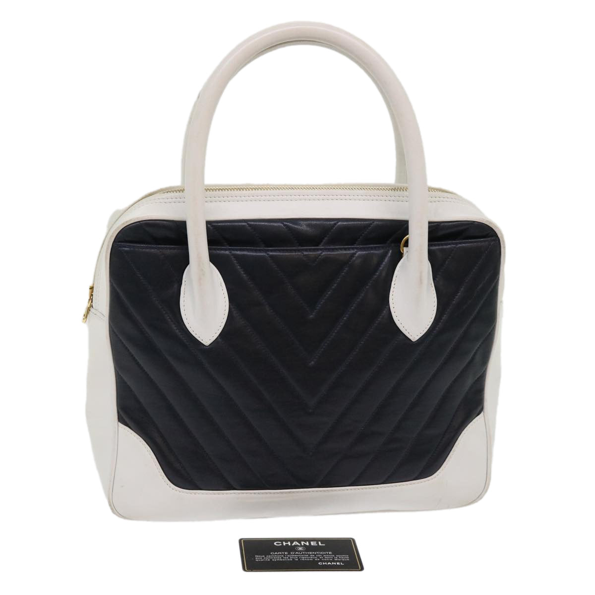 Luxury Chanel V Stitch Hand Bag Lamb Skin White Black CC  bs6661