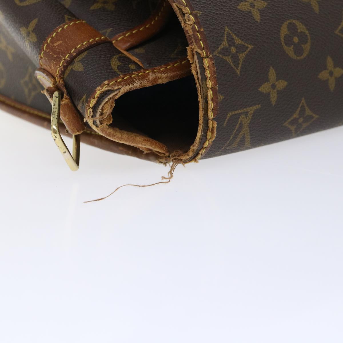 LOUIS VUITTON Monogram Gibeciere GM Shoulder Bag M42246 LV bs8180
