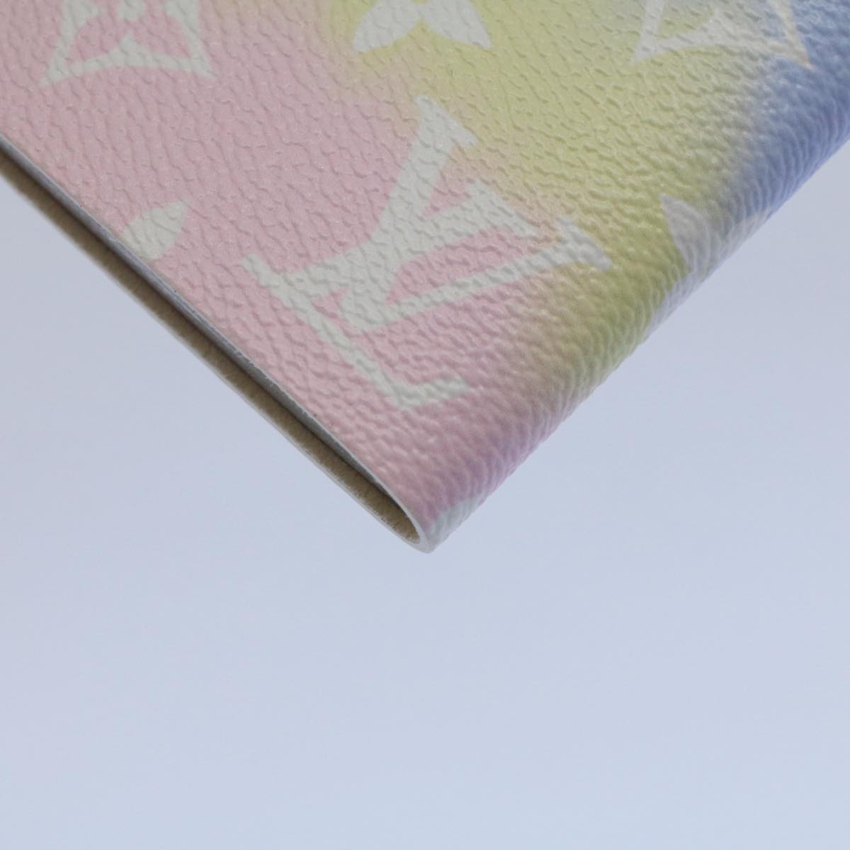 LOUIS VUITTON Escal Kai Eclamance Note Cover Purple Pink GI0487 LV bs8329