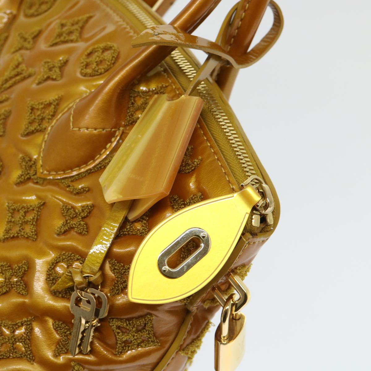 LOUIS VUITTON Fascination Lockit Booklet Bag Gold Tone M40602 LV bs8345