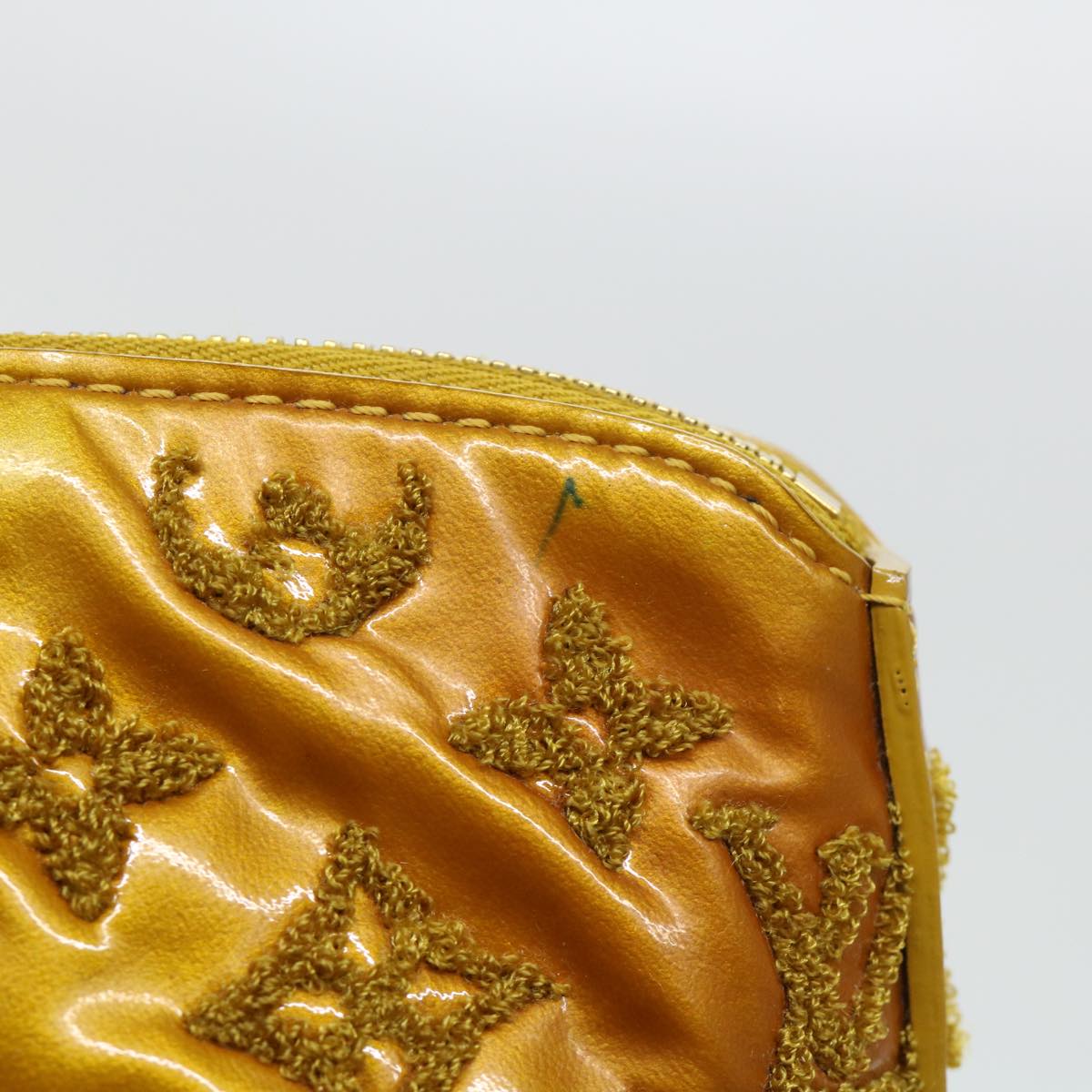 LOUIS VUITTON Fascination Lockit Booklet Bag Gold Tone M40602 LV bs8345