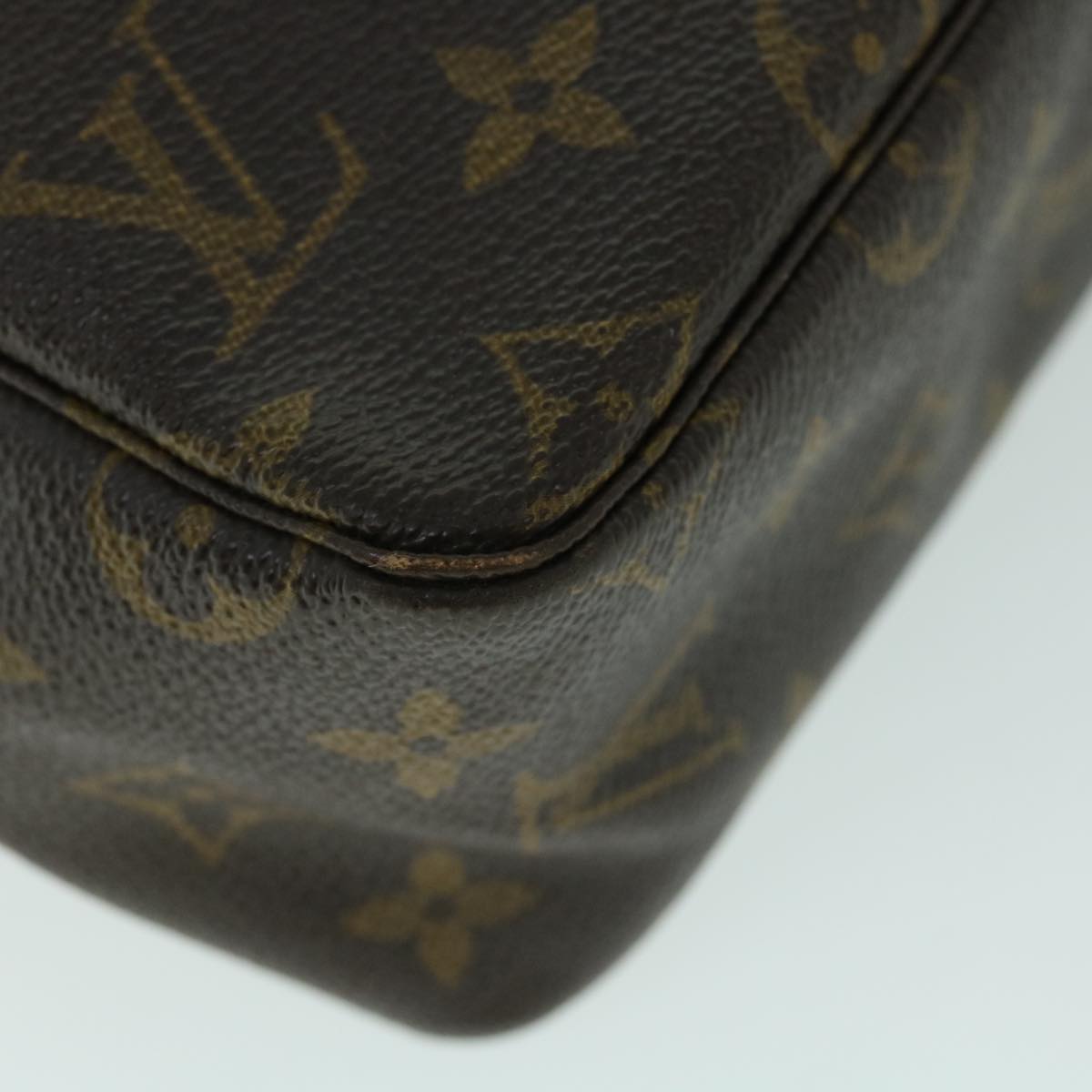 LOUIS VUITTON Monogram Trousse Toilette 28 Clutch Bag M47522 LV bs8414