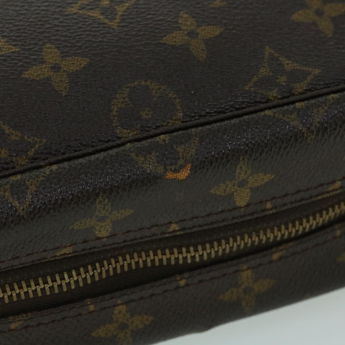 LOUIS VUITTON Monogram Trousse Toilette 28 Clutch Bag M47522 LV bs8414