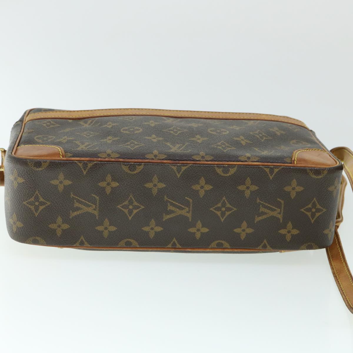 LOUIS VUITTON Monogram Trocadero 30 Shoulder Bag M51272 LV bs8457
