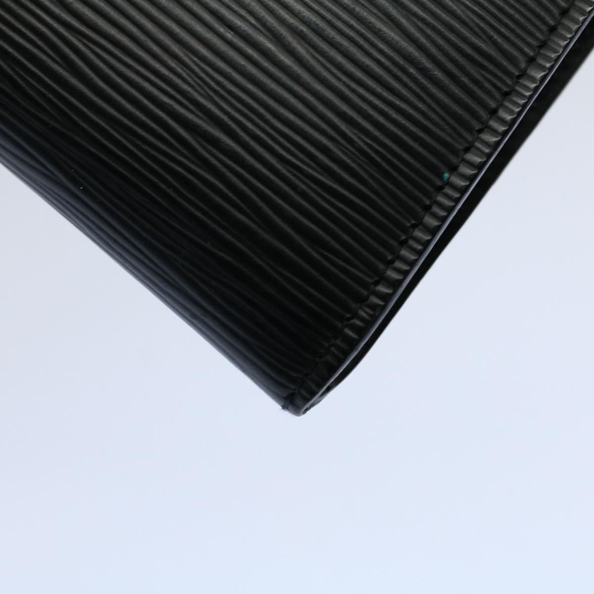 LOUIS VUITTON Epi Pochette Accessoires Accessory Pouch Black M52982 bs8460