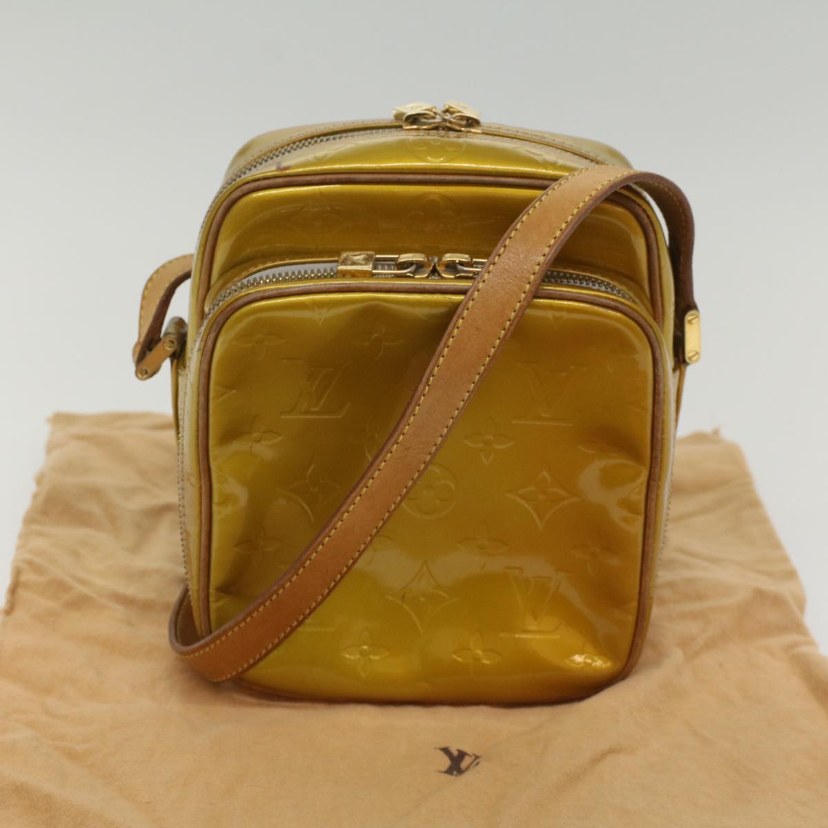 LOUIS VUITTON Monogram Vernis Wooster Shoulder Bag Gris M91036 LV bs8464