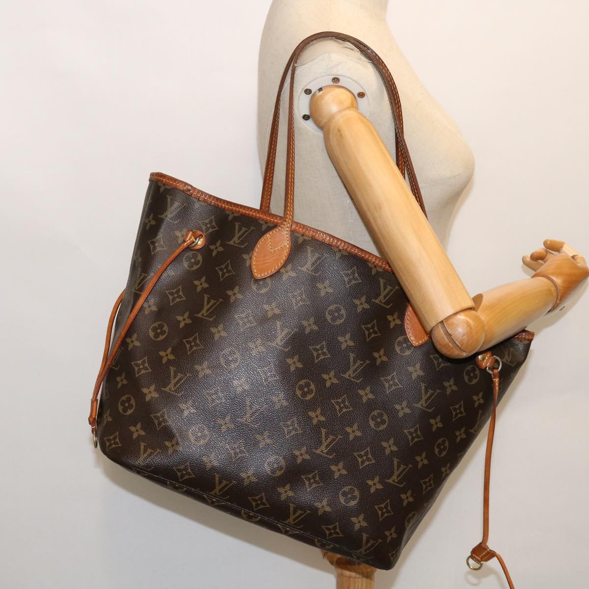 LOUIS VUITTON Monogram Neverfull MM Tote Bag M40156 LV bs8472