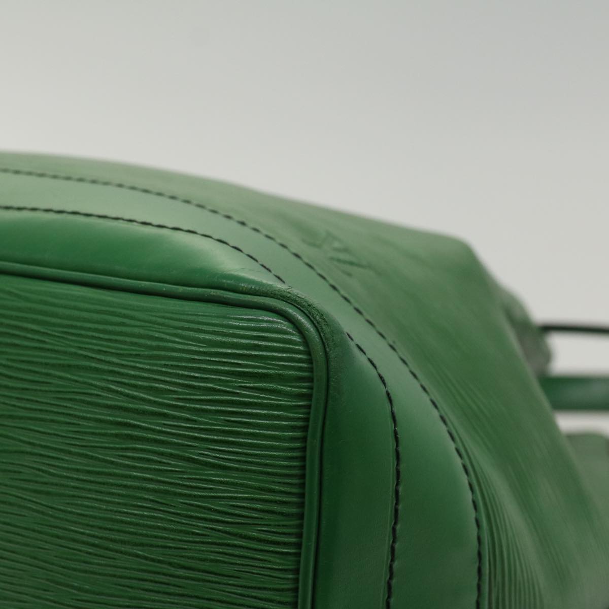 LOUIS VUITTON Epi Noe Shoulder Bag Green M44004 LV bs8555