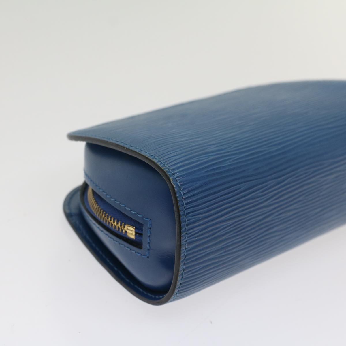 LOUIS VUITTON Epi Dauphine PM Pouch Blue M48445 LV bs8651