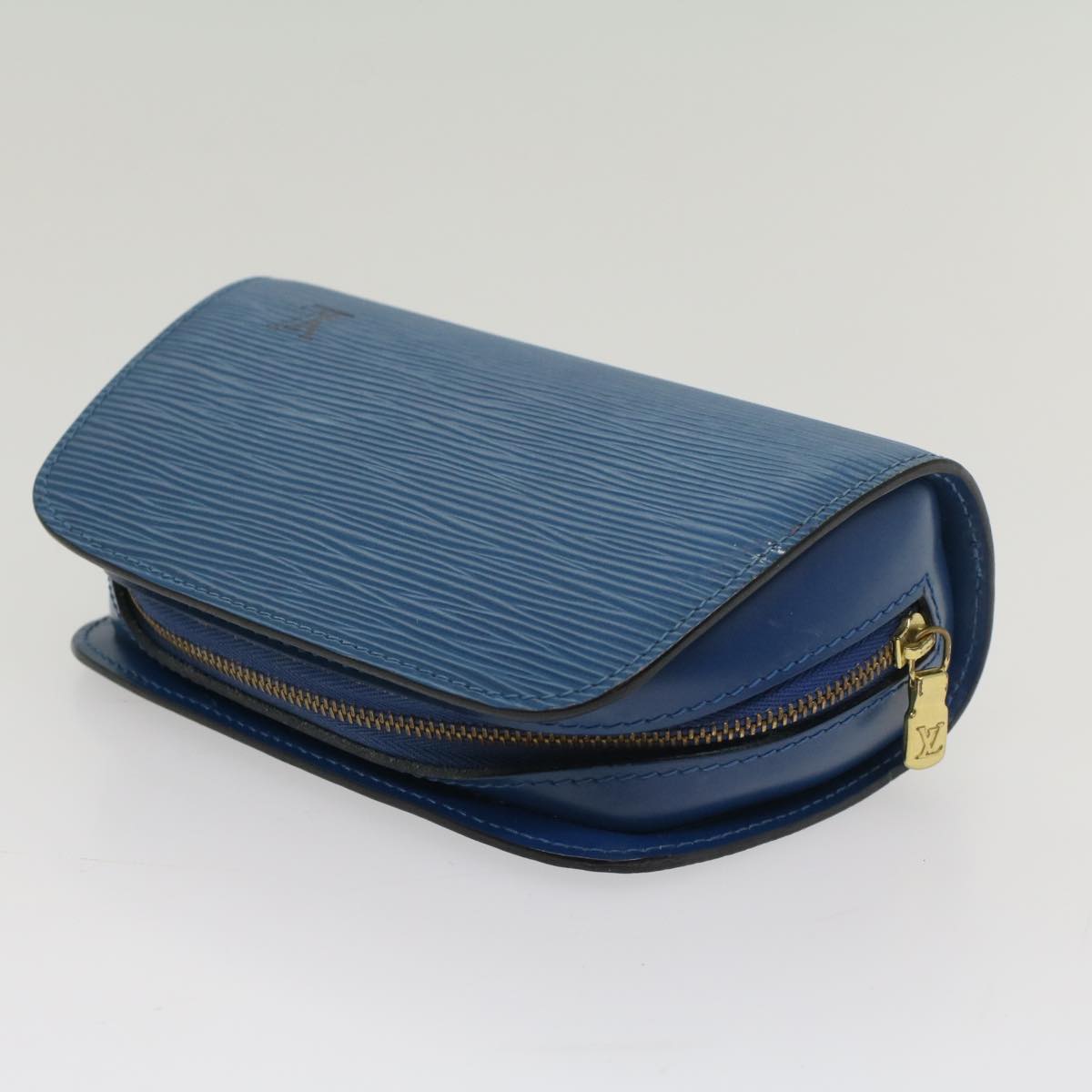 LOUIS VUITTON Epi Dauphine PM Pouch Blue M48445 LV bs8651
