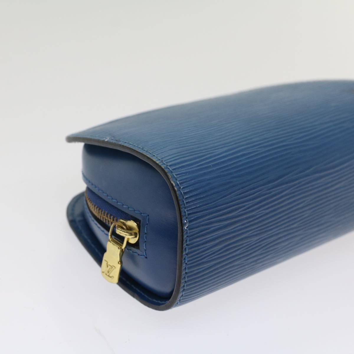 LOUIS VUITTON Epi Dauphine PM Pouch Blue M48445 LV bs8651