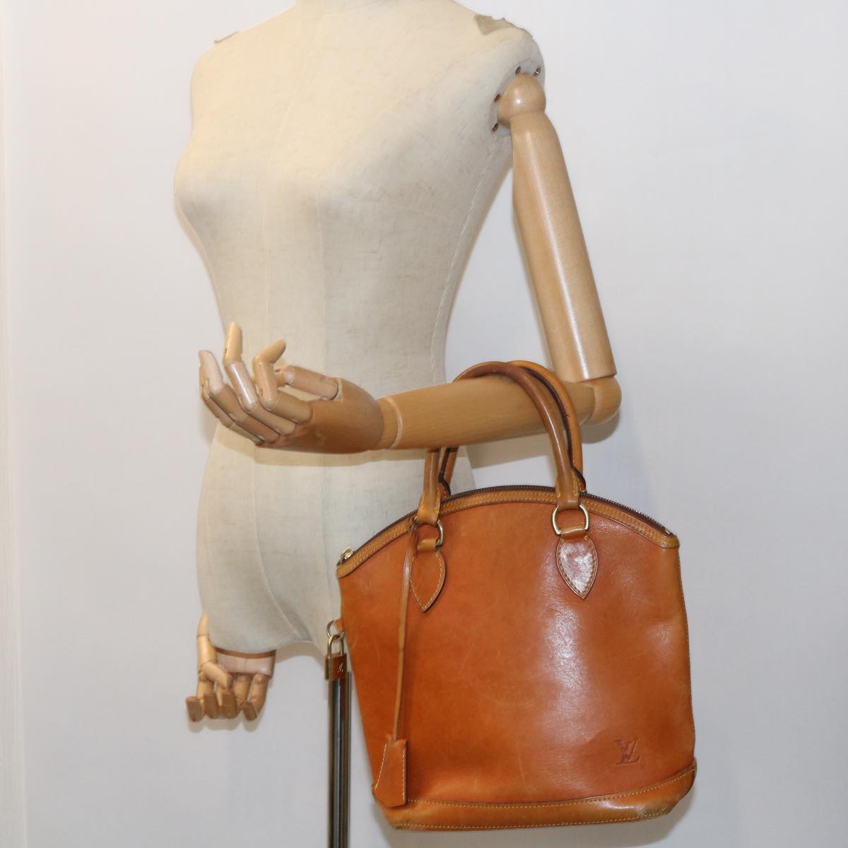LOUIS VUITTON Nomad Leather Lockit Hand Bag Brown M85388 LV bs8665
