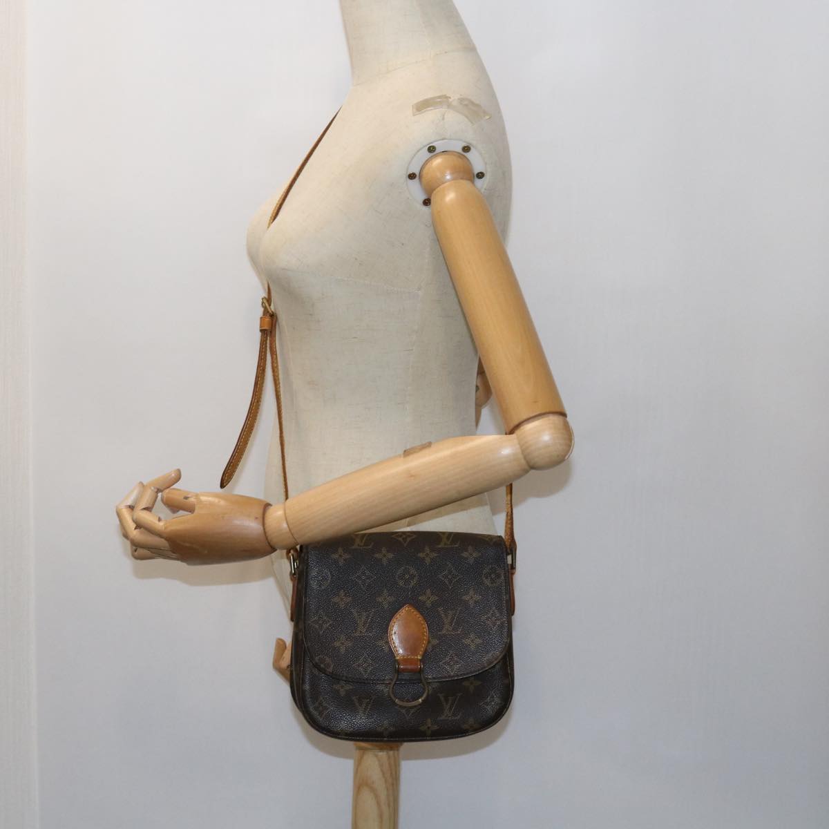 LOUIS VUITTON Monogram Saint Cloud MM Shoulder Bag M51243 LV bs8788