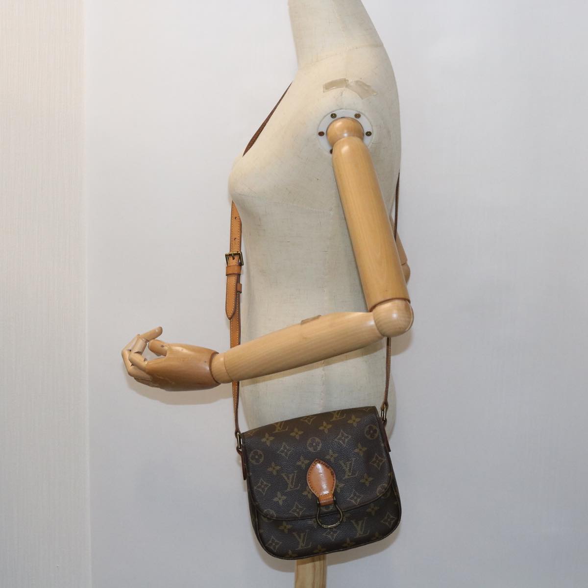 LOUIS VUITTON Monogram Saint Cloud MM Shoulder Bag M51243 LV bs8790