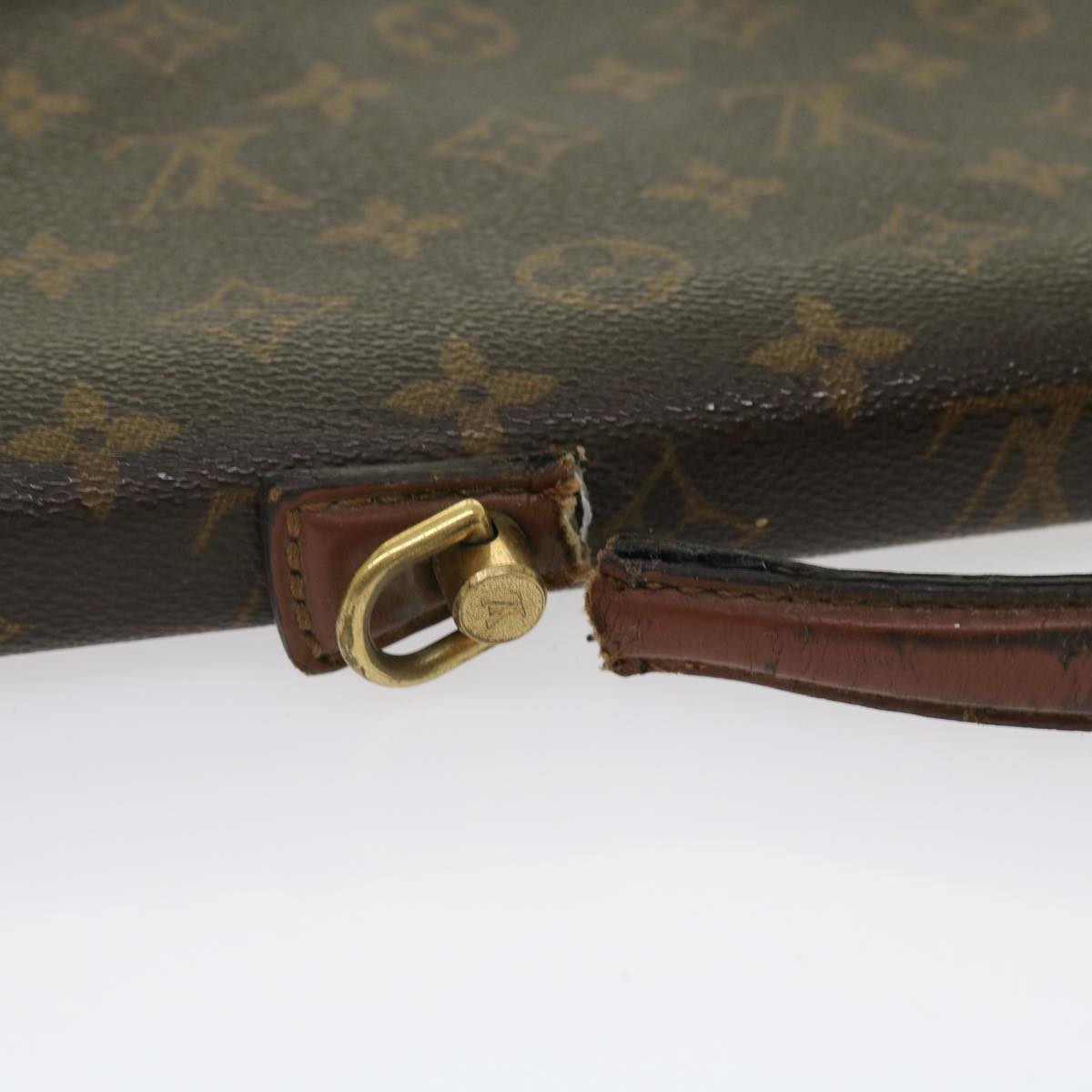 LOUIS VUITTON Monogram Porte Documents Bandouliere Bag M53338 LV bs8826