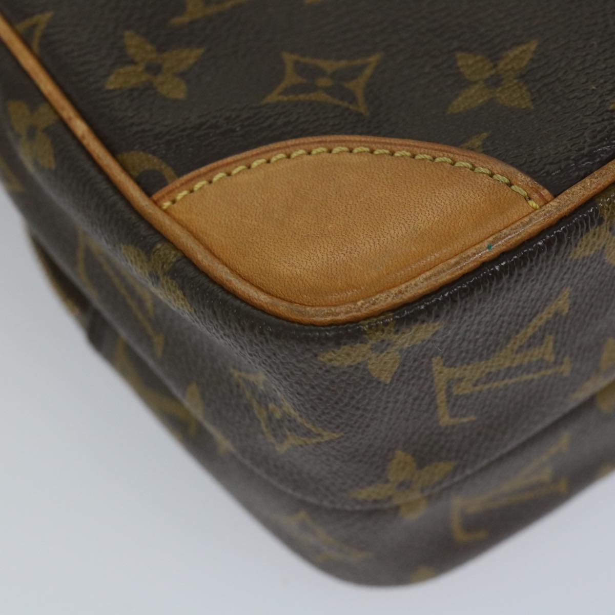 LOUIS VUITTON Monogram Amazon Shoulder Bag M45236 LV bs8930
