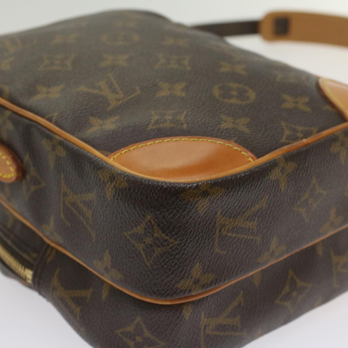 LOUIS VUITTON Monogram Amazon Shoulder Bag M45236 LV bs8931