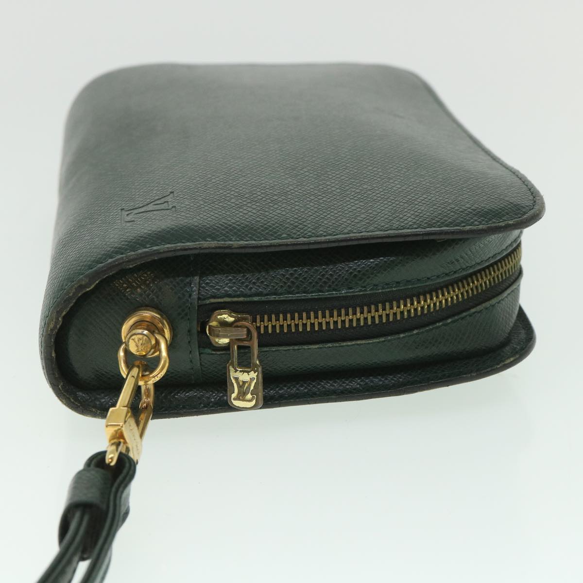 LOUIS VUITTON Taiga Baikal Clutch Bag Epicea M30184 LV bs8935
