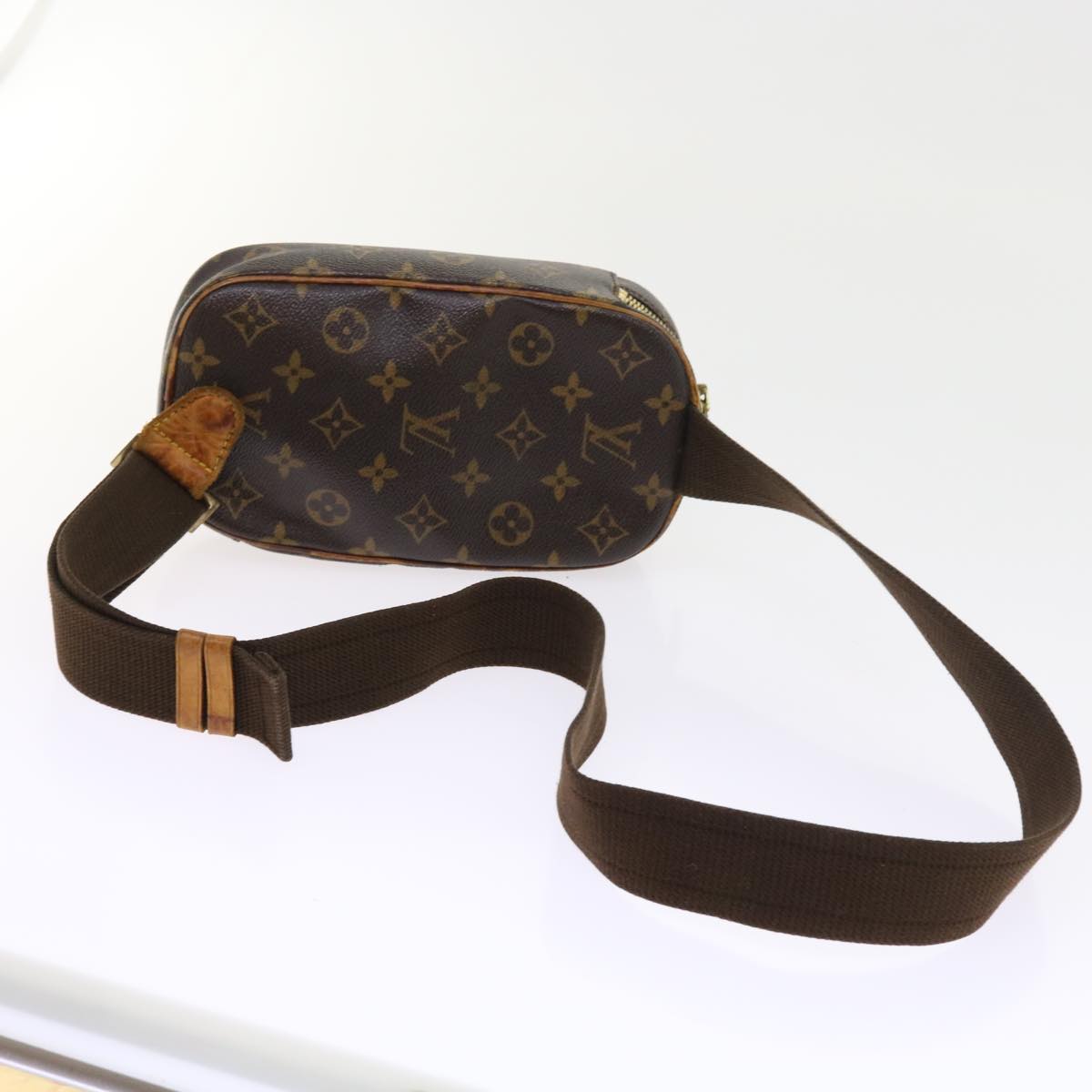LOUIS VUITTON Monogram Pochette Gange Shoulder Bag M51870 LV bs8947