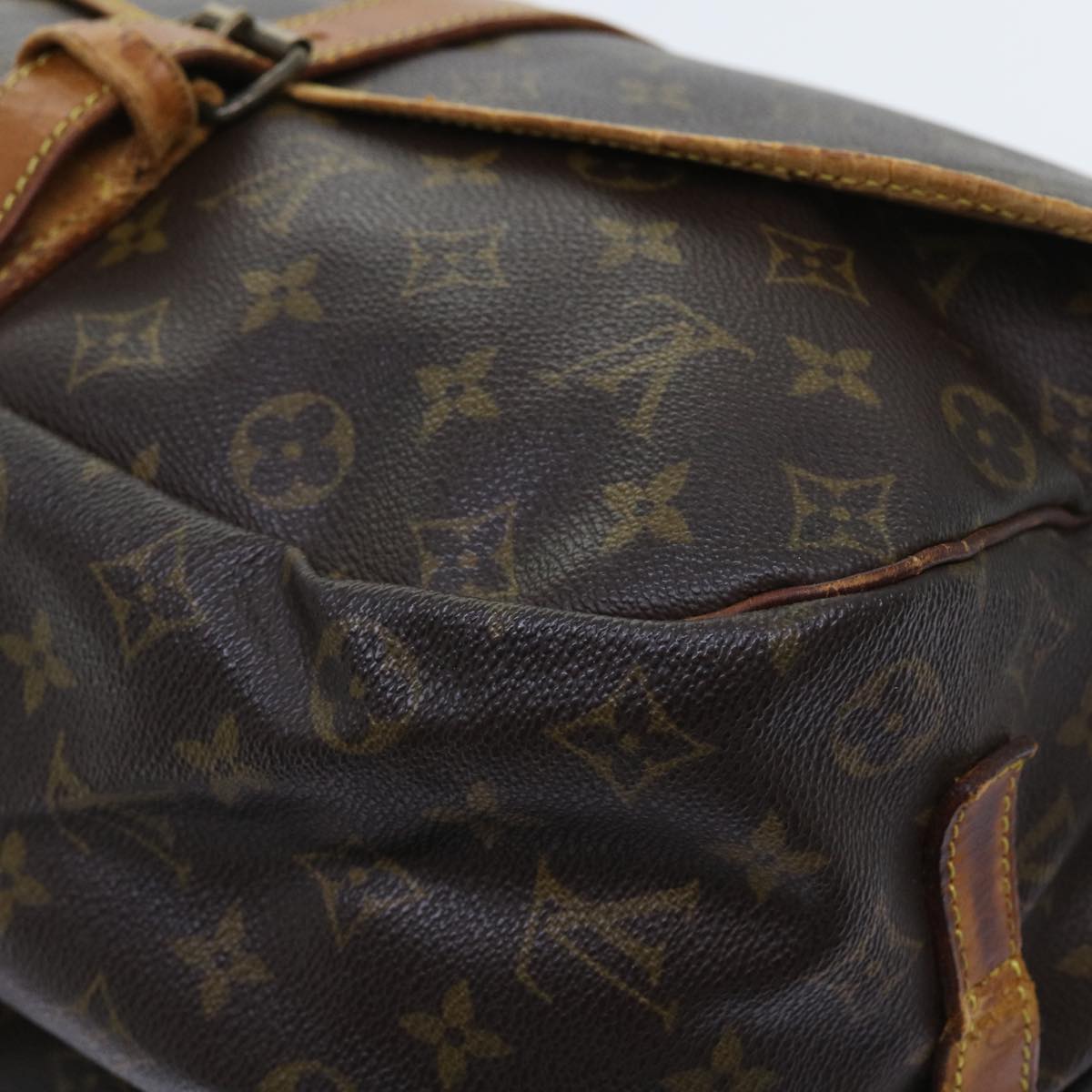 LOUIS VUITTON Monogram Saumur 35 Shoulder Bag M42254 LV bs8963