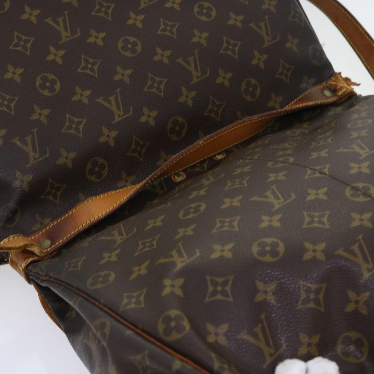 LOUIS VUITTON Monogram Saumur 35 Shoulder Bag M42254 LV bs8963