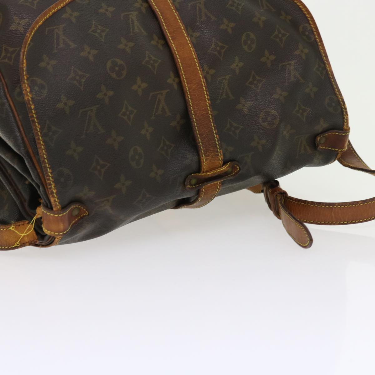 LOUIS VUITTON Monogram Saumur 35 Shoulder Bag M42254 LV bs8963
