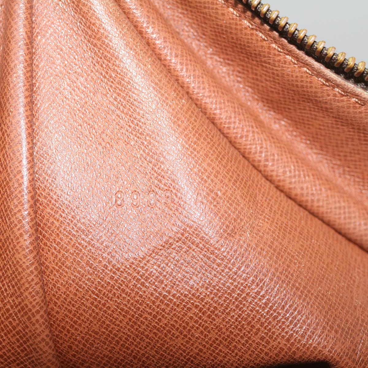 LOUIS VUITTON Monogram Boulogne 35 Shoulder Bag M51260 LV bs8967