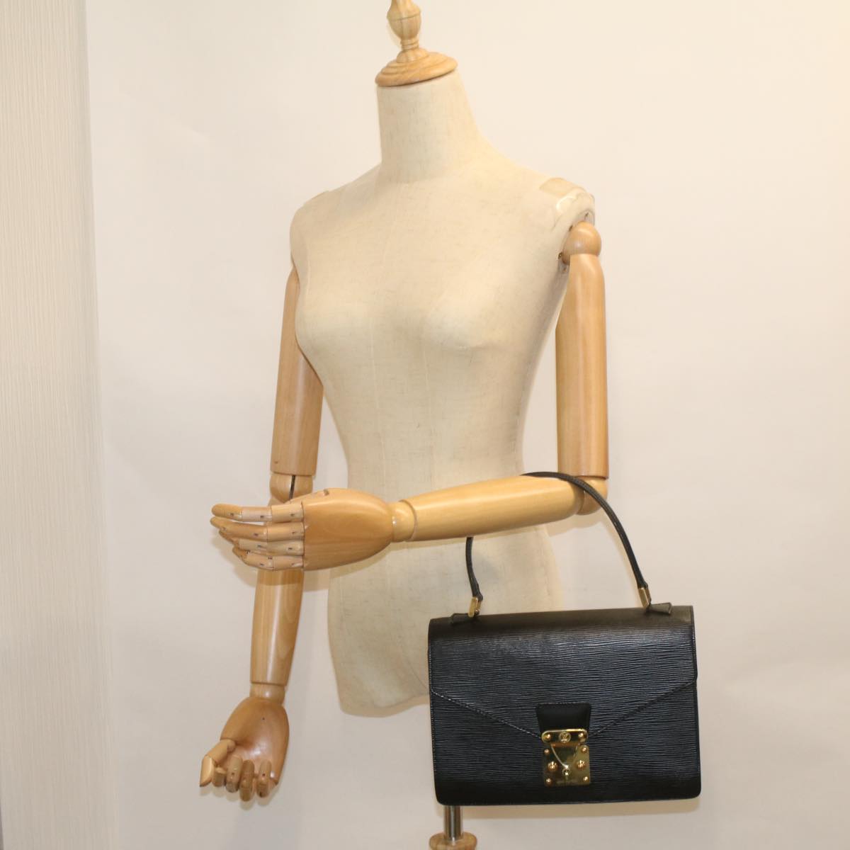 LOUIS VUITTON Epi Concorde Hand Bag Black M52132 LV bs9058