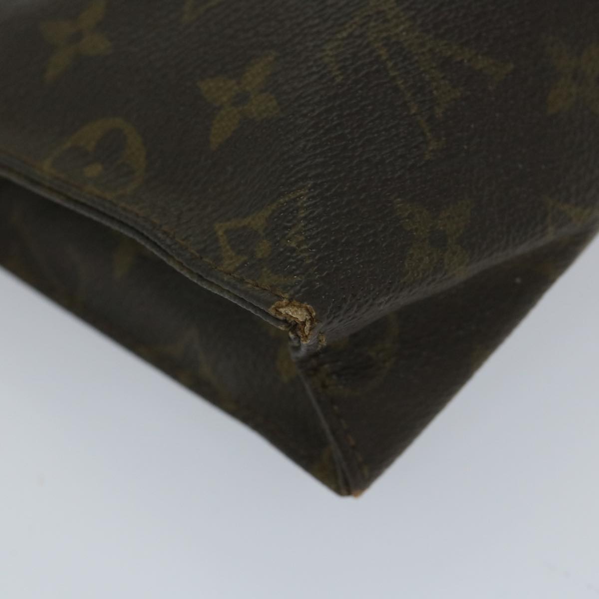 LOUIS VUITTON Monogram Poche Toilette 26 Pouch M47542 LV bs9250