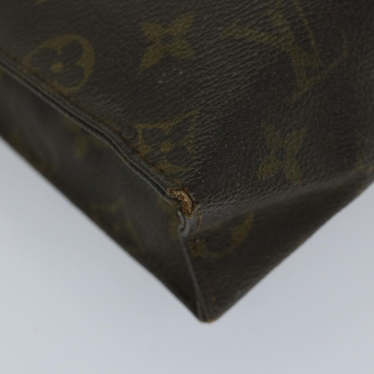LOUIS VUITTON Monogram Poche Toilette 26 Pouch M47542 LV bs9250