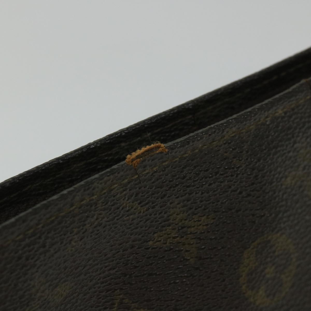 LOUIS VUITTON Monogram Poche Toilette 26 Pouch M47542 LV bs9250