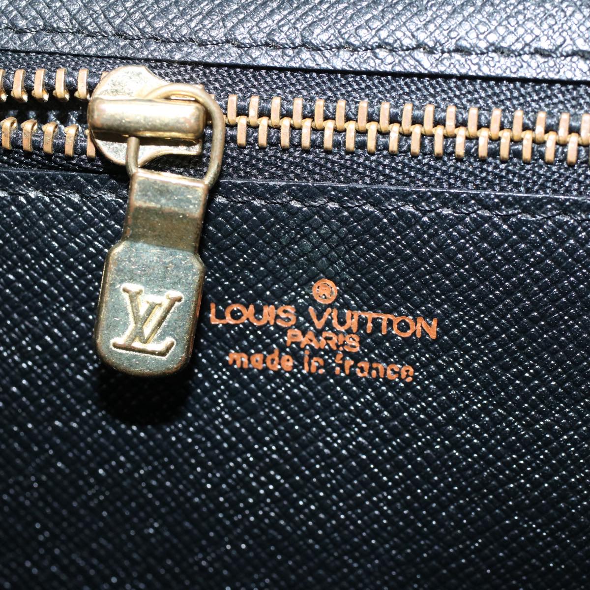 LOUIS VUITTON Epi Montaigne 23 Clutch Bag Black M52662 LV bs9285