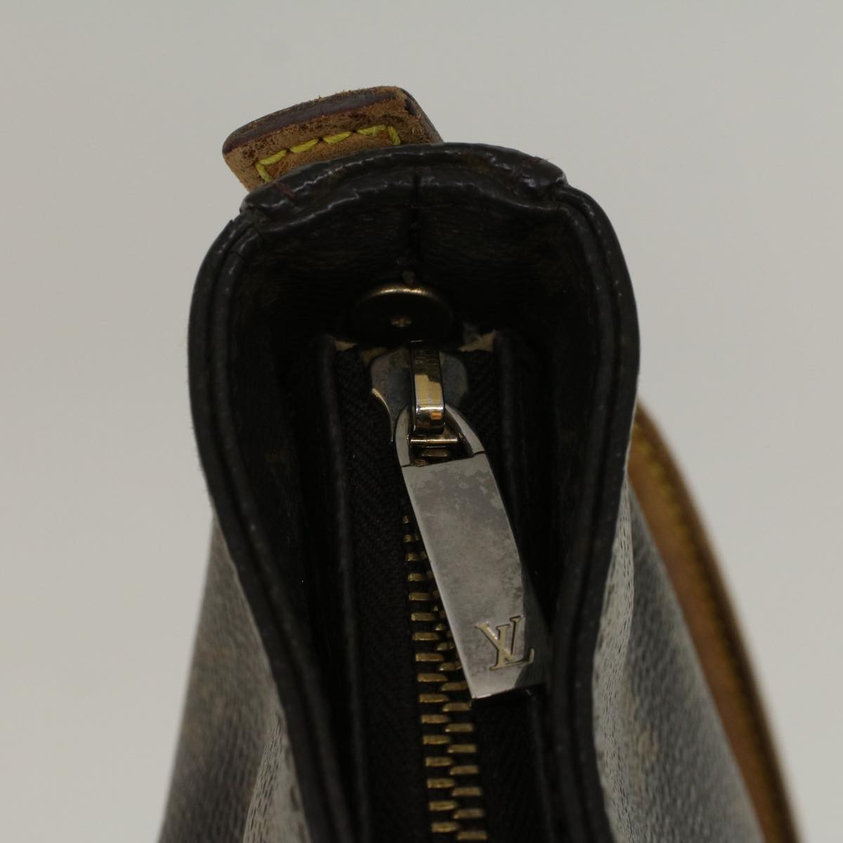 LOUIS VUITTON Monogram Looping GM Shoulder Bag M51145 LV bs9296