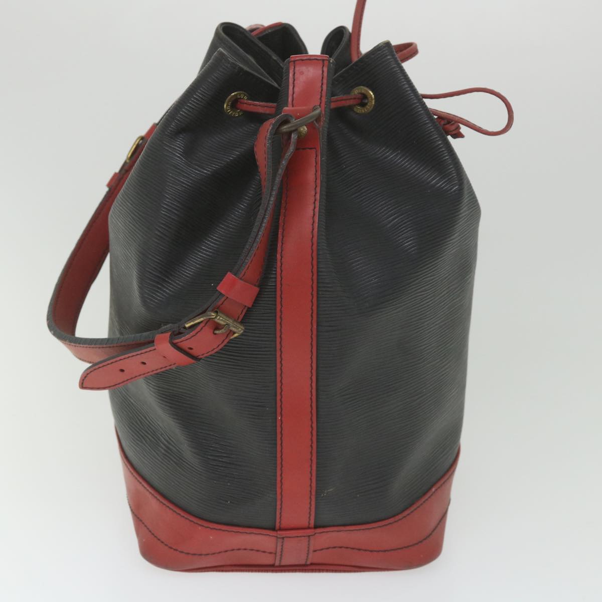 LOUIS VUITTON Epi Noe Shoulder Bag Bicolor Black Red M44017 LV bs9852