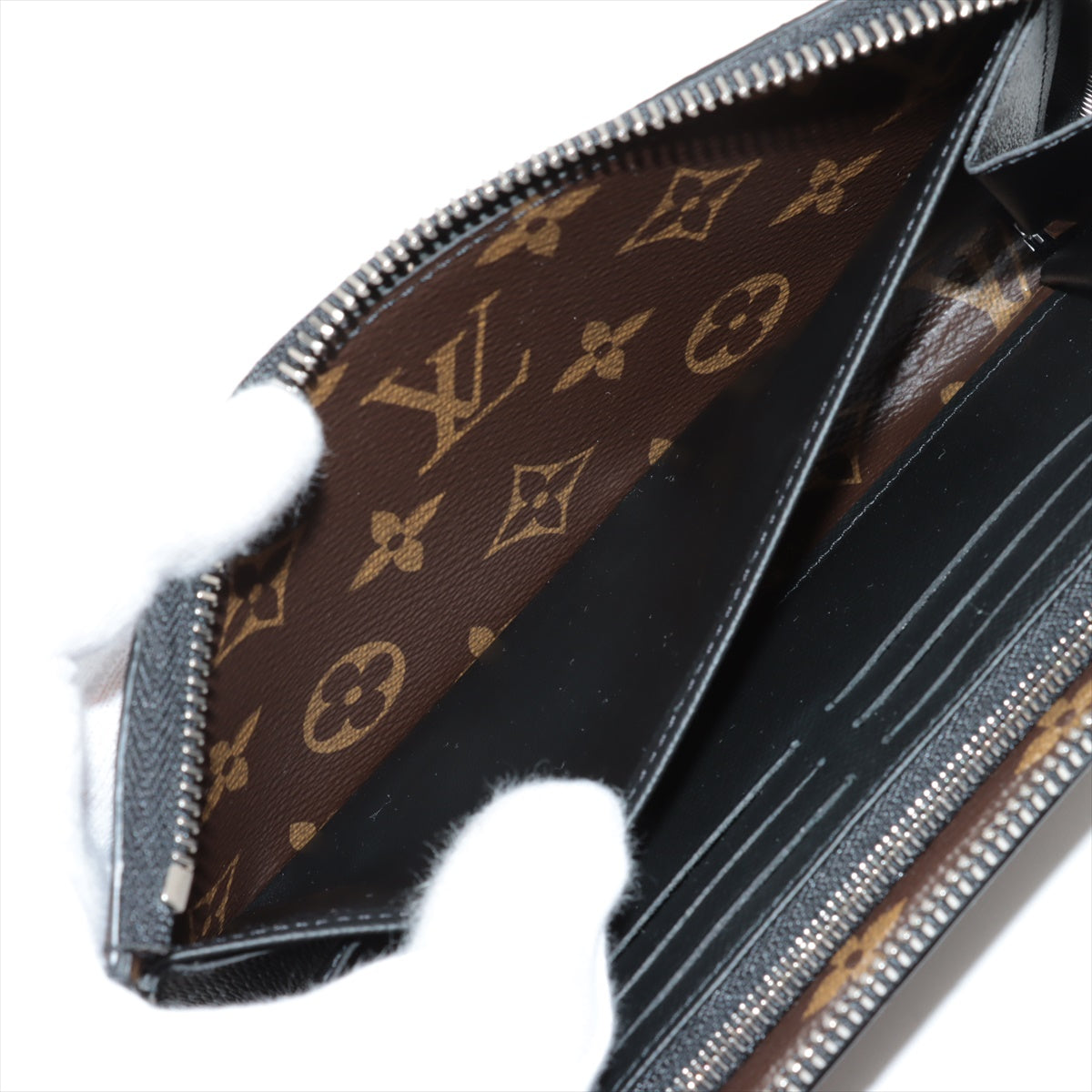 Louis Vuitton Monogram MacArthur Zippyr Dragon M69407 Black  Brown Wallet