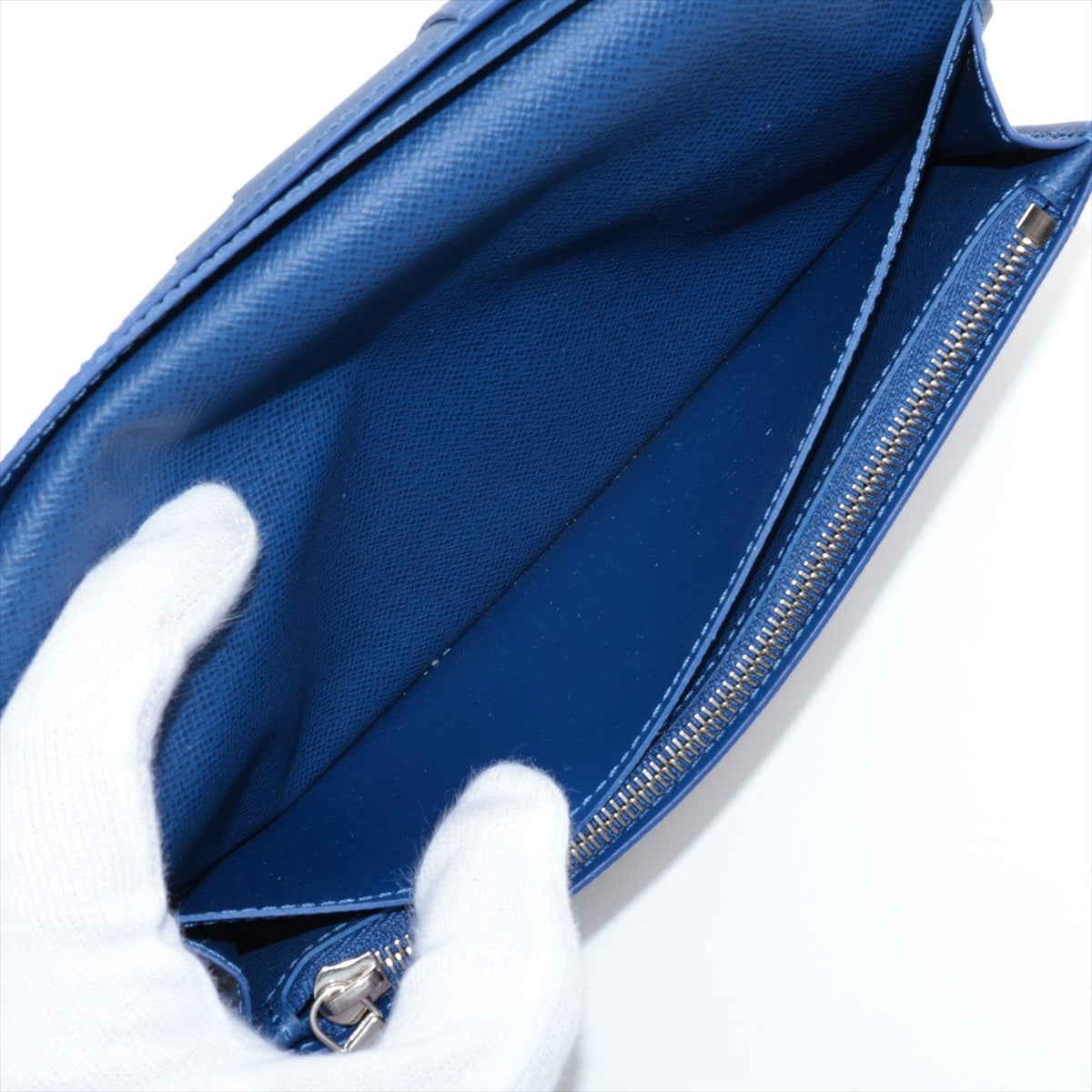 Louis Vuitton Taigaama Portfolio Braza M30297