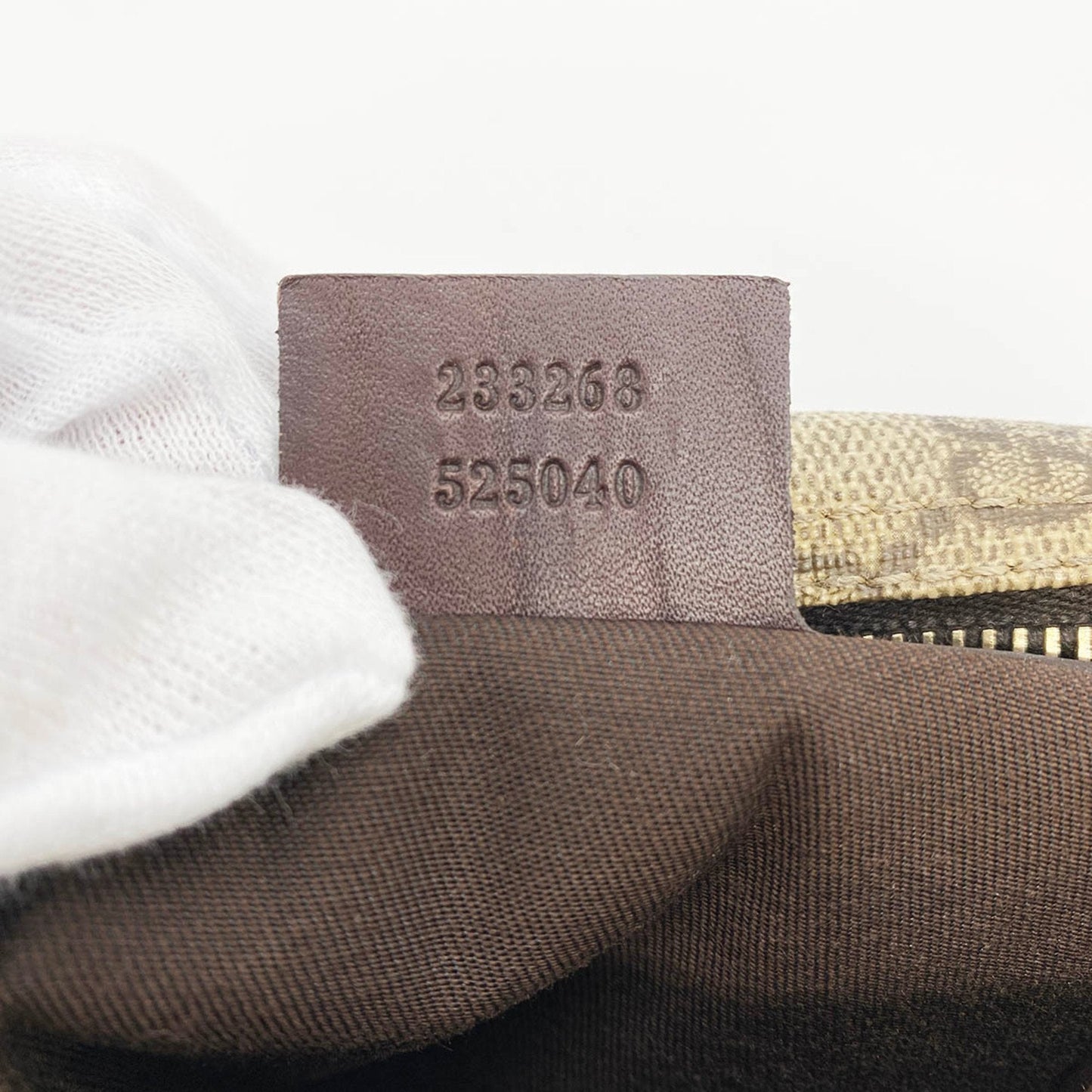 Luxury Gucci Trending 2025 Gg Supreme  Canvas Shoulder Bag ()