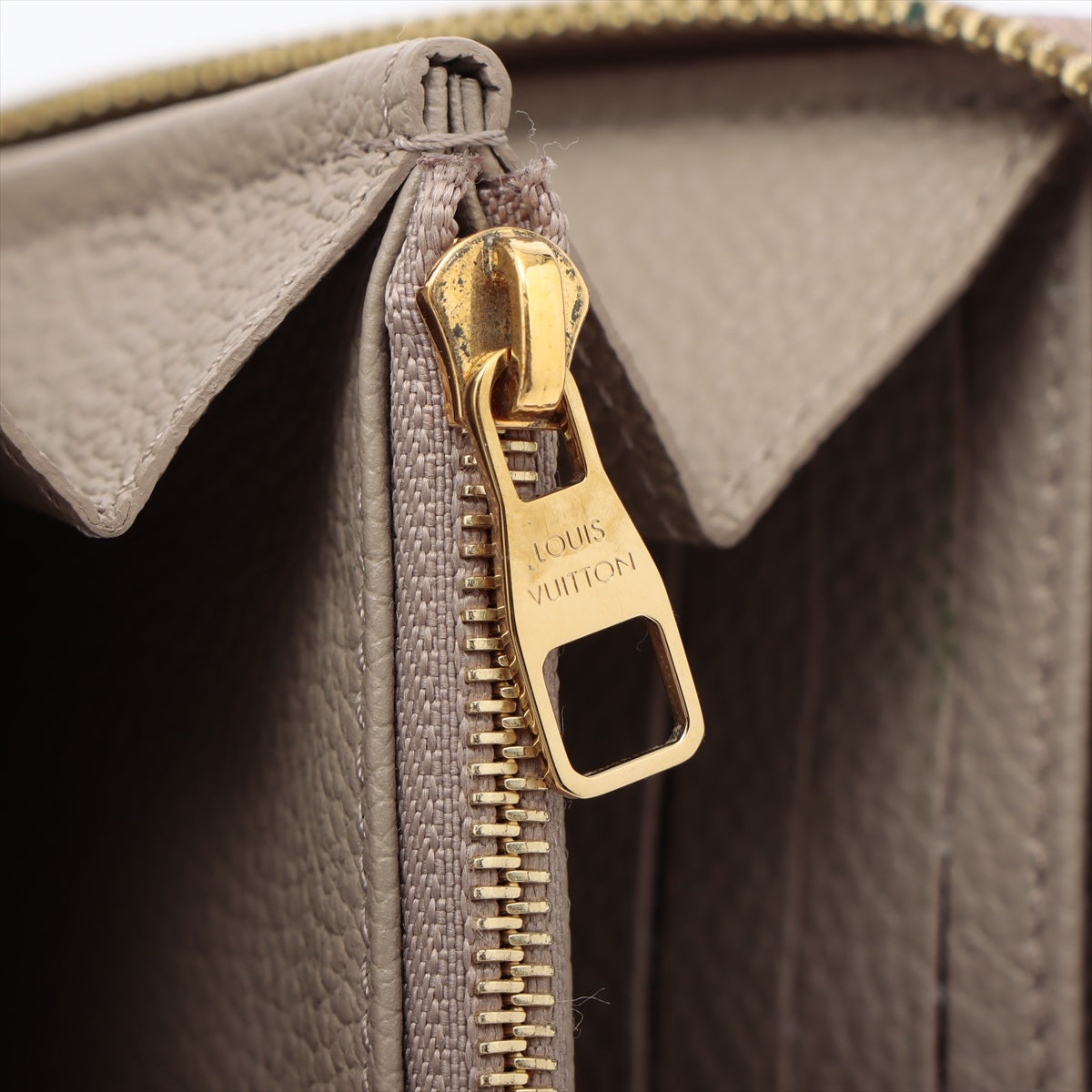 Louis Vuitton Monogram Amplant  Wallet M69034 Tour Trail Round Zip Wallet