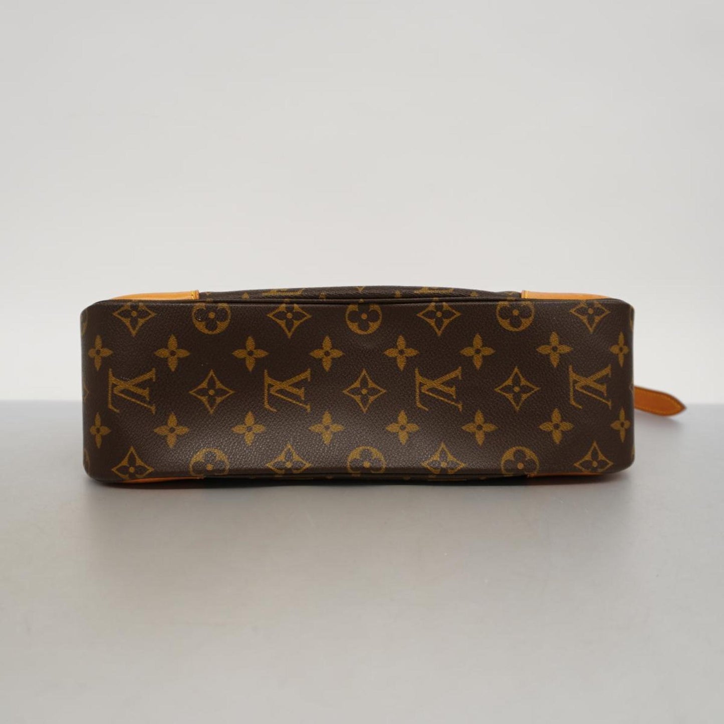 Louis Vuitton Boulogne  Canvas Shoulder Bag ()