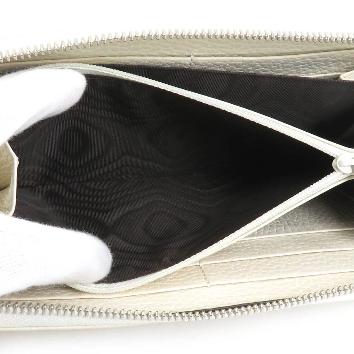 Gucci  Leather Long Wallet (Bi-Fold)