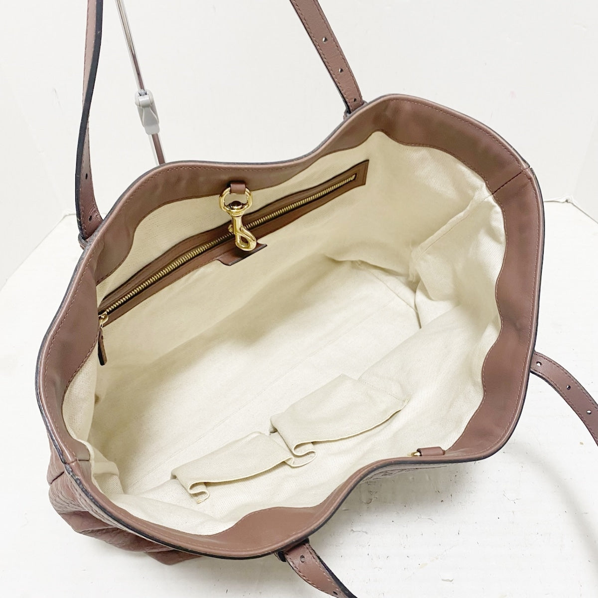 Luxury Gucci Trending 2025 Micro Luxury Gucci Trending 2025ssima  Leather Tote Bag ()