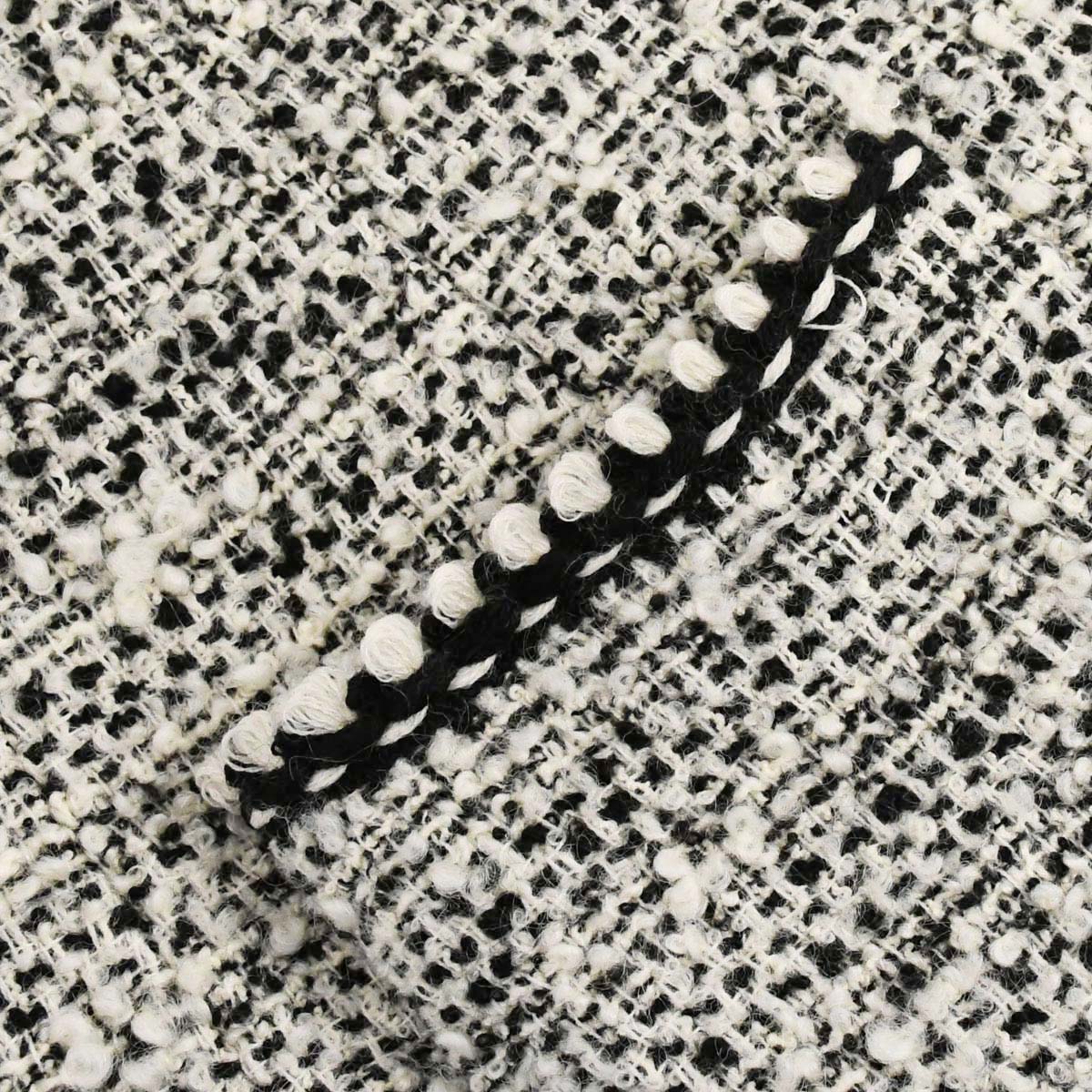 Luxury Chanel Fall 1994 single-breasted tweed blazer #42