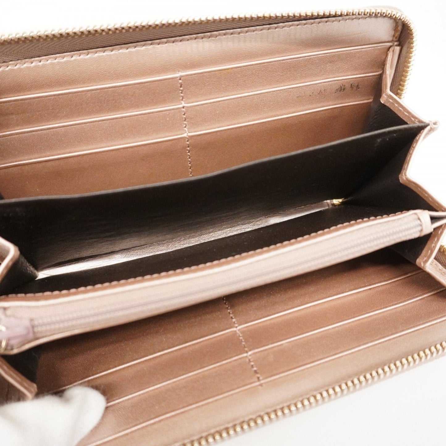 Gucci  Long Wallet (Bi-Fold)