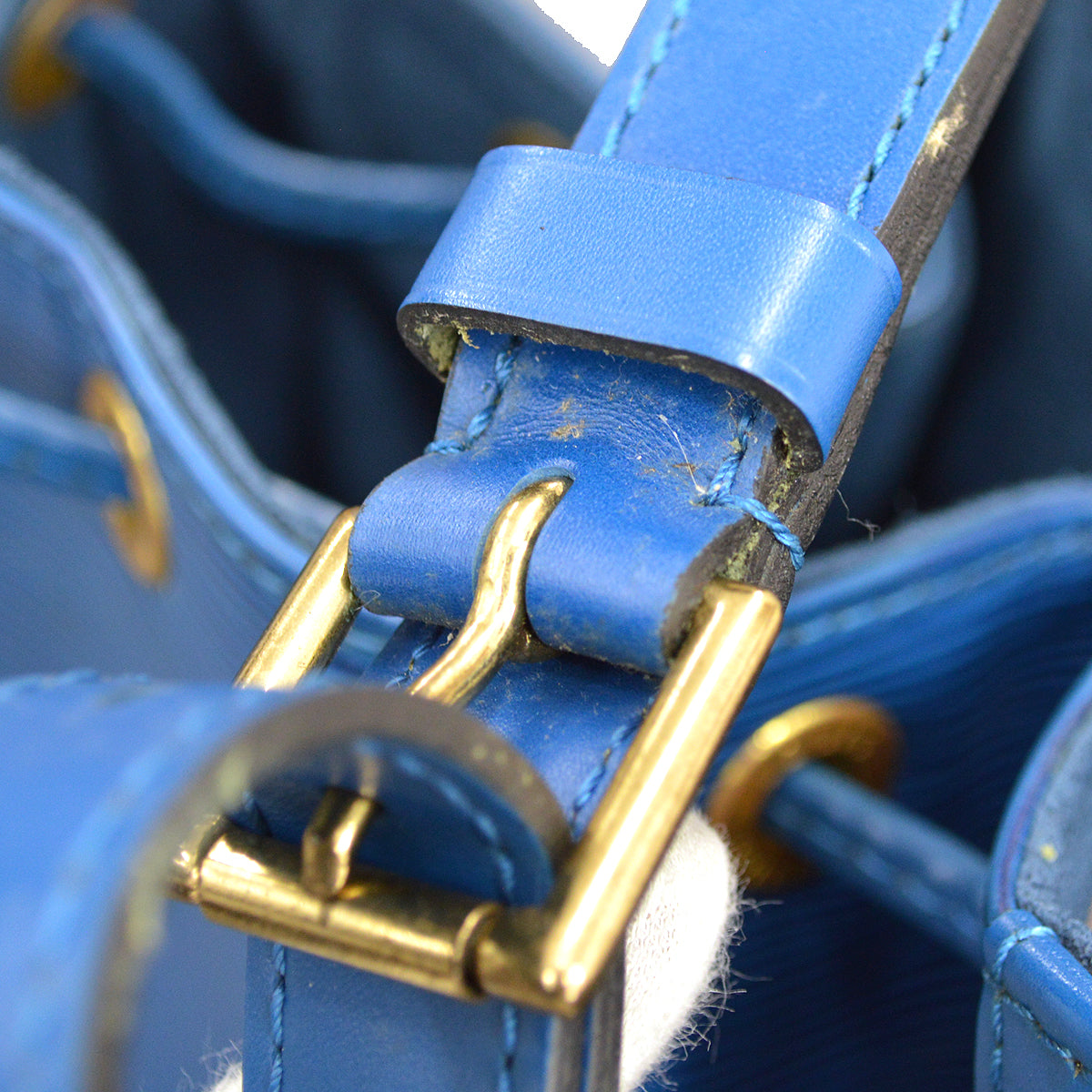 Louis Vuitton 1994 Blue Epi Noe M44005